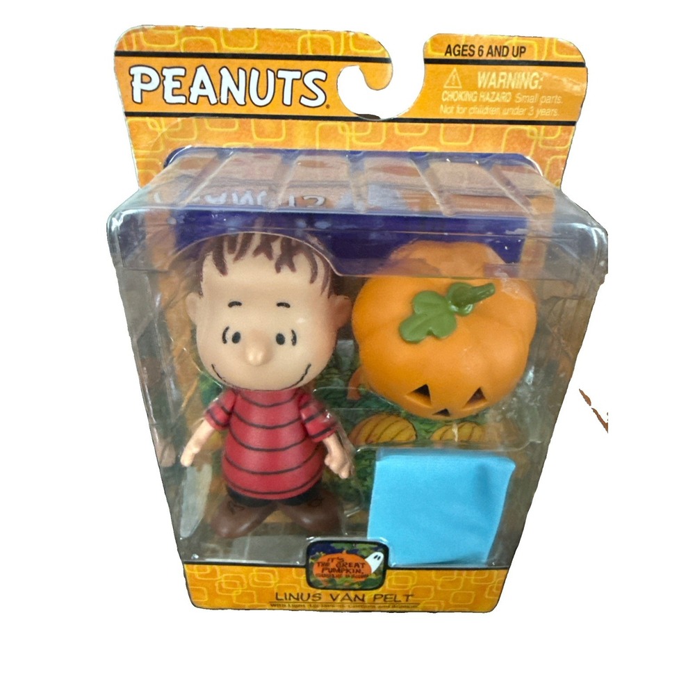 It's The Great Pumpkin, Charlie Brown Linus Van Pelt Figure With 💡up Pumpkin